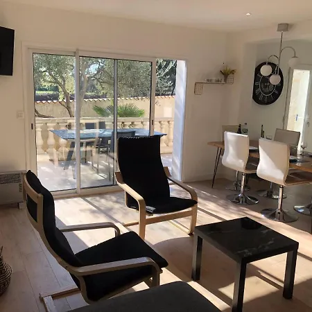 Holiday home Maison La Londe-les-Maures